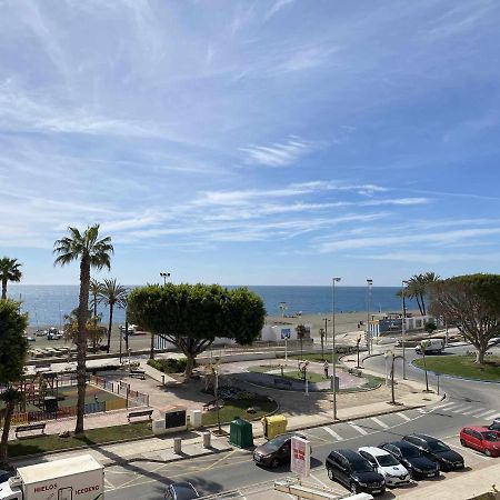 Apartamento 2 Habitaciones Frontal Al Mar 3 Torre Del Mar Dış mekan fotoğraf
