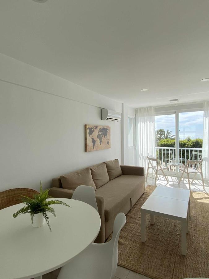 Apartamento 2 Habitaciones Frontal Al Mar 3 Torre Del Mar Dış mekan fotoğraf