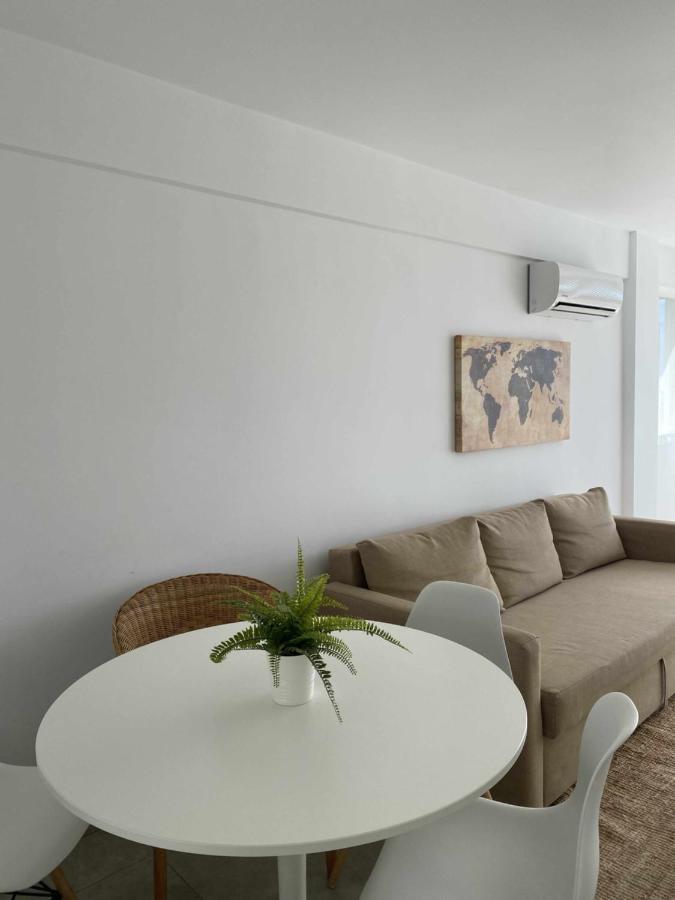 Apartamento 2 Habitaciones Frontal Al Mar 3 Torre Del Mar Dış mekan fotoğraf