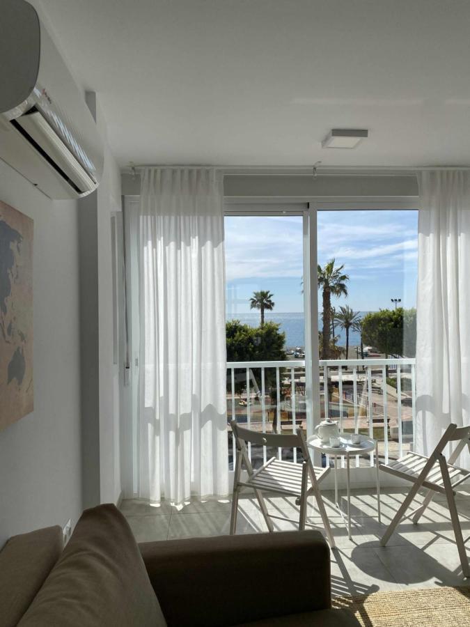 Apartamento 2 Habitaciones Frontal Al Mar 3 Torre Del Mar Dış mekan fotoğraf