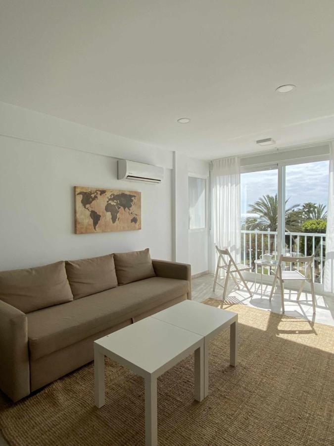 Apartamento 2 Habitaciones Frontal Al Mar 3 Torre Del Mar Dış mekan fotoğraf