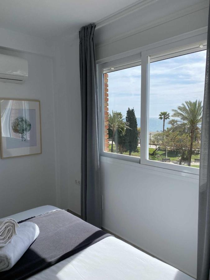 Apartamento 2 Habitaciones Frontal Al Mar 3 Torre Del Mar Dış mekan fotoğraf