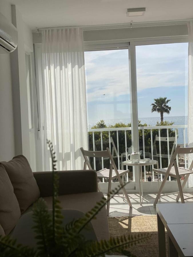 Apartamento 2 Habitaciones Frontal Al Mar 3 Torre Del Mar Dış mekan fotoğraf