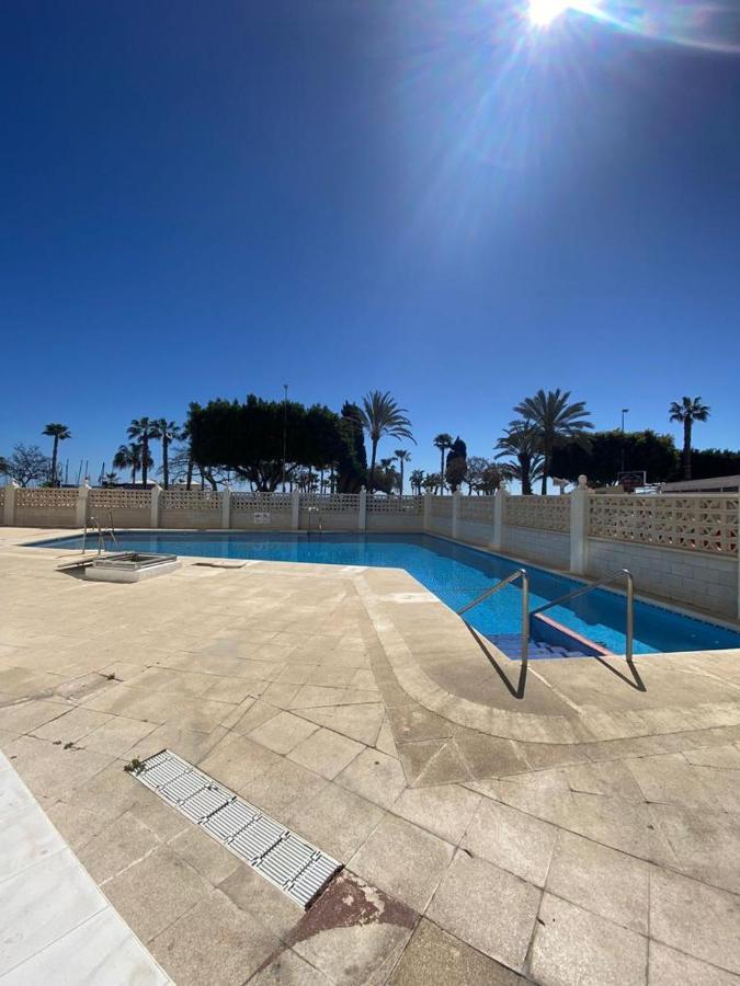 Apartamento 2 Habitaciones Frontal Al Mar 3 Torre Del Mar Dış mekan fotoğraf